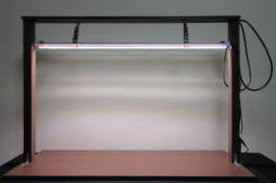 植物育成用LED照明 製品写真